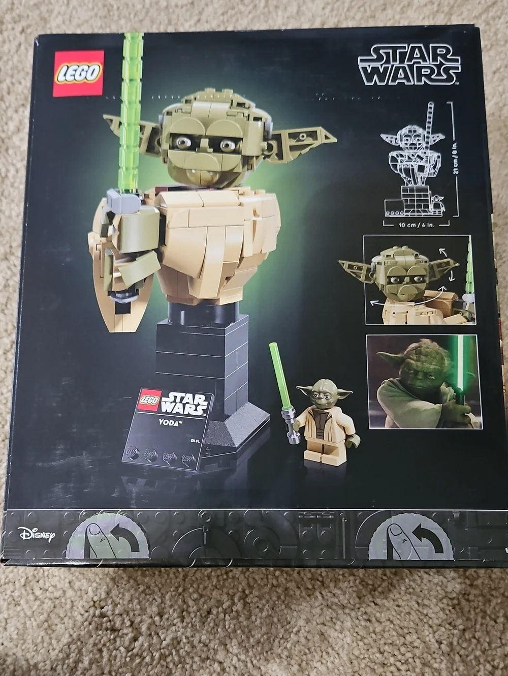 Lego Star Wars Yoda Bust in Green and Tan